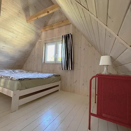 Fajnemorze - Szwedzkie Lodge *