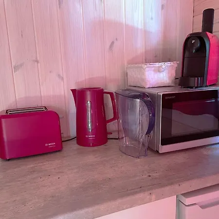 Lodge Fajnemorze - Szwedzkie Debina (Ustka)